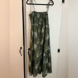 Zara sundress. Elastic smocking and tie detail at the shoulders. Midi length.